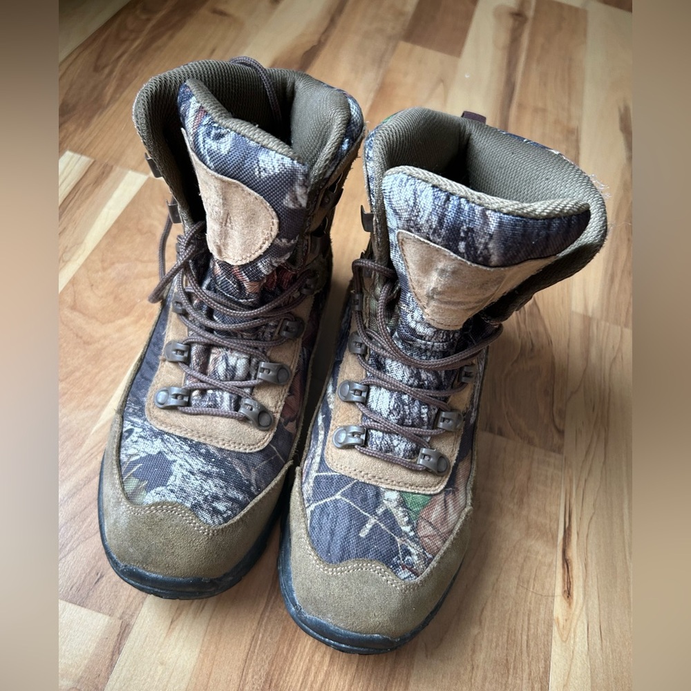Itasca Camo Boots